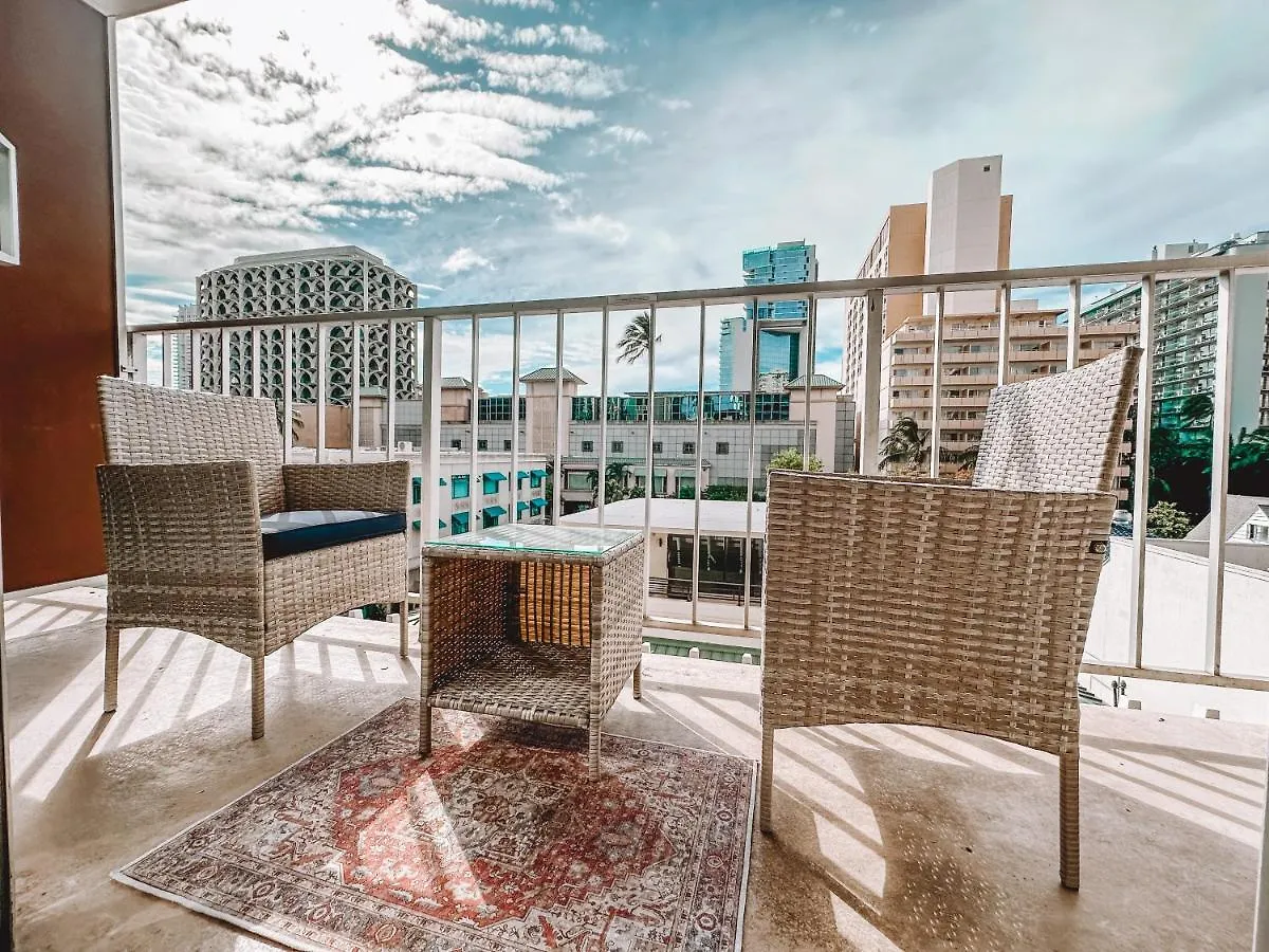 Modern Studio - Heart Of Waikiki With Parking! Apartment Honolulu